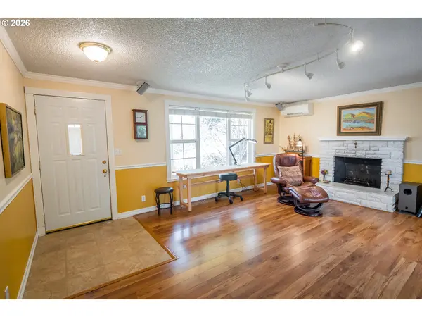 4483 THUNDERBIRD ST, Eugene, OR 97404