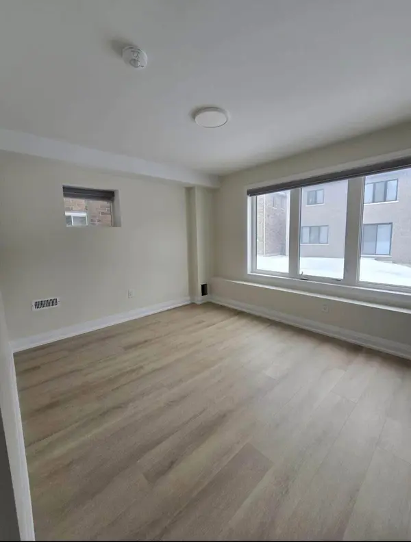 2088 Chris Mason ST, Oshawa, ON L1H 7K5