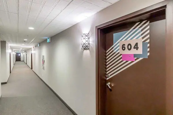 295 Cundles RD E #604, Barrie, ON L4M 0K8