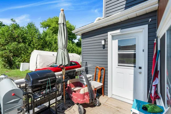 309-313 Front RD, Hawkesbury, ON K6A 2T1