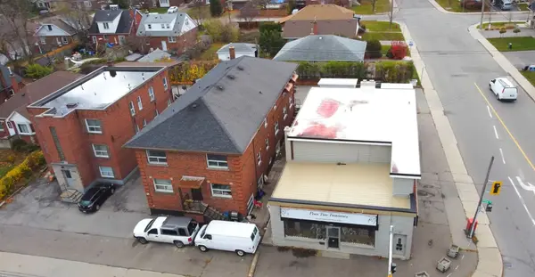 2342 King St E AVE, Hamilton, ON L8K 1X7