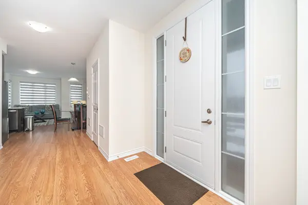 10 Conboy DR, Erin, ON N0B 1T0