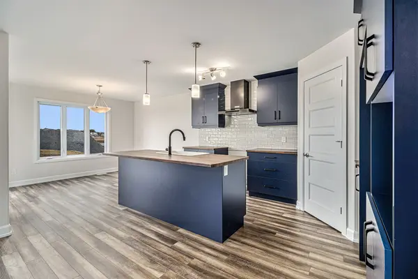 456 FALCON LN, Russell, ON K4R 1E5