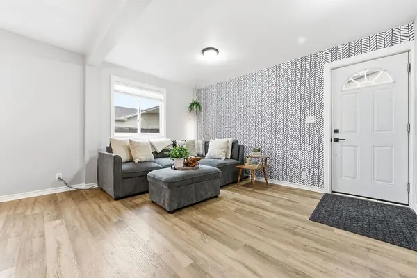 132 Edward ST S, Arnprior, ON K7S 2X4