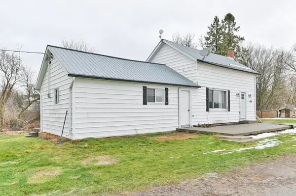 256 Moira RD, Centre Hastings, ON K0K 3E0