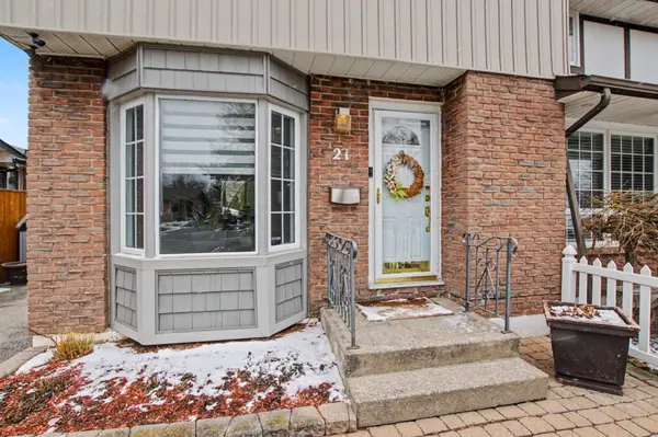 21 Greystone CRES, St. Catharines, ON L2N 6P1