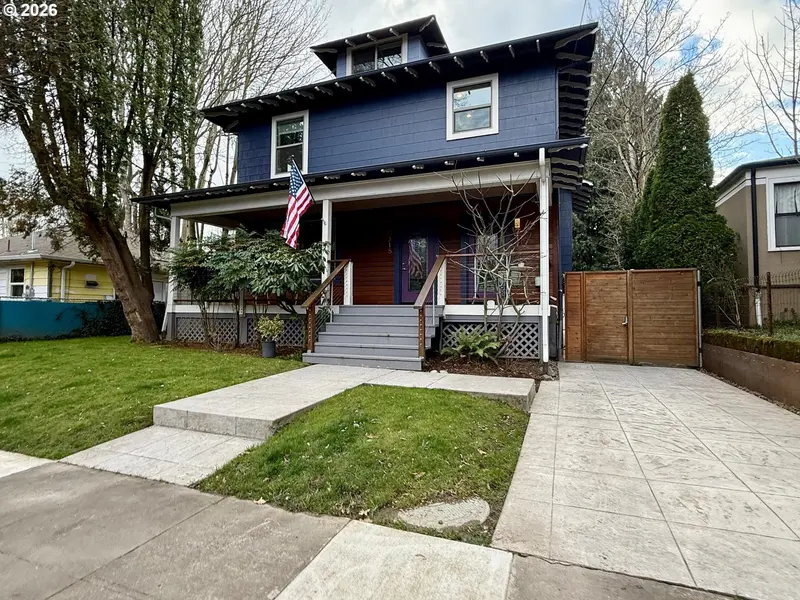 215 NE 30th, Portland, OR 97232