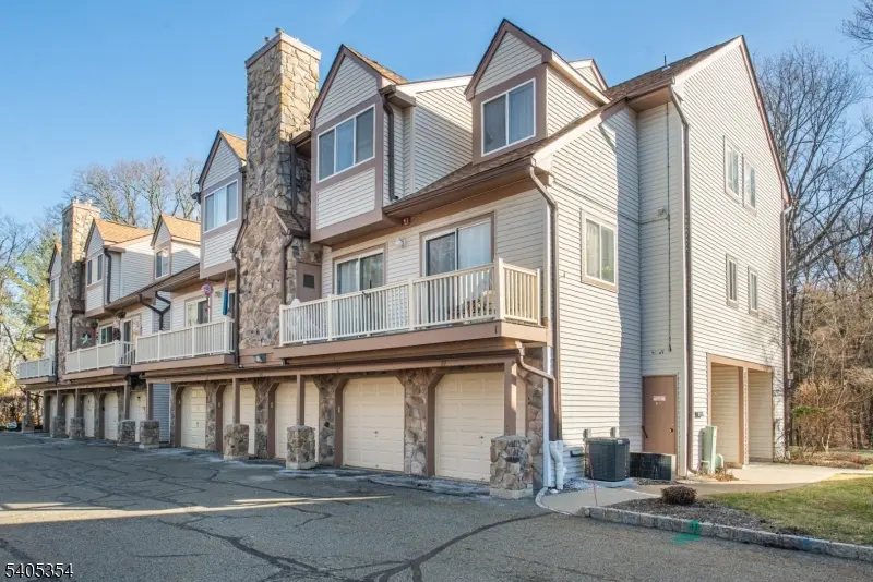 119 Woods Edge Dr #119, Roxbury Twp., NJ 07876