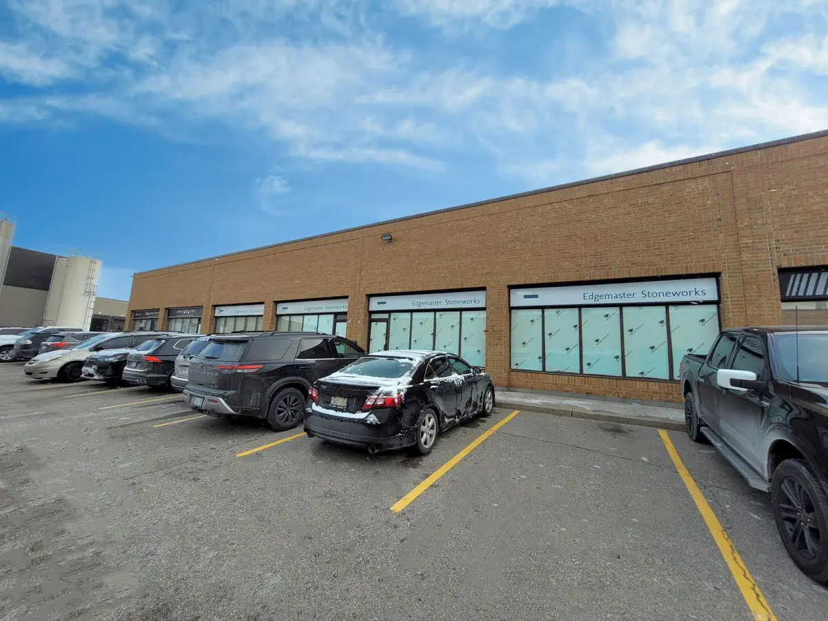 4350 Steeles AVE W #U 5 & 6, Vaughan, ON L4L 4Y3