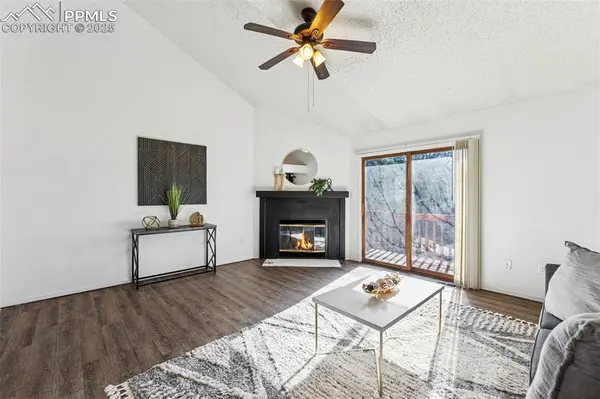 6447 Jonathan CT, Colorado Springs, CO 80918