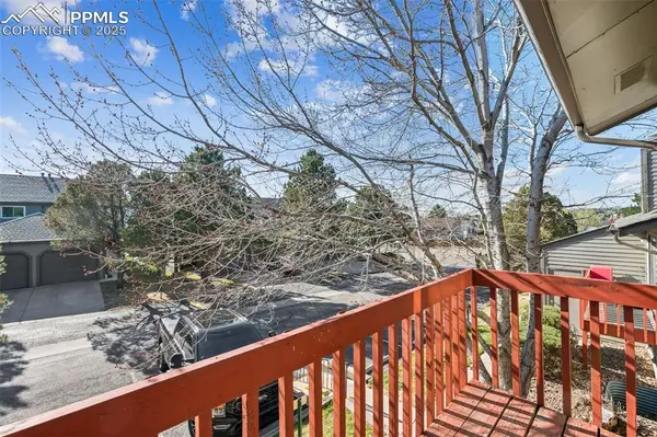 6447 Jonathan CT, Colorado Springs, CO 80918