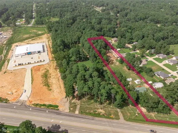 5244 N Market Street, Shreveport, LA 71107