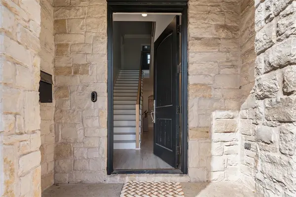 5123 Elsby Avenue, Dallas, TX 75209