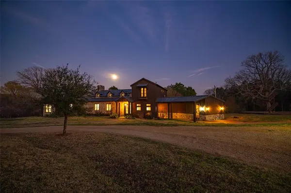 1002 Private Road 7892, Mineola, TX 75773