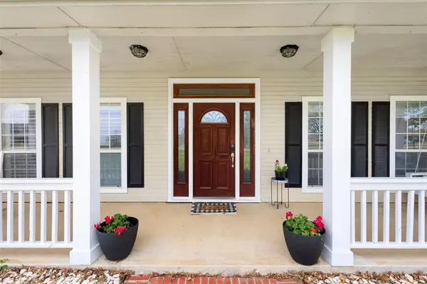 2000 Pin Oak Drive, Kaufman, TX 75142