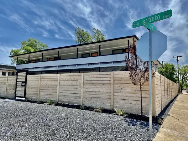 4400 San Jacinto Street, Dallas, TX 75204