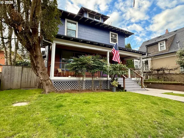 215 NE 30th, Portland, OR 97232