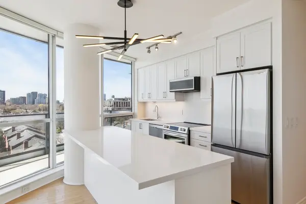 2885 Bayview AVE #709, Toronto C15, ON M2K 0A3