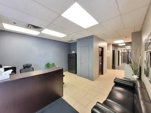 4300 Steeles AVE W #Unit 31, Vaughan, ON L4L 4C2