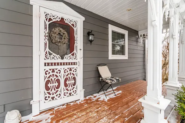 444 Hayes ST, Tay, ON L0K 1R0