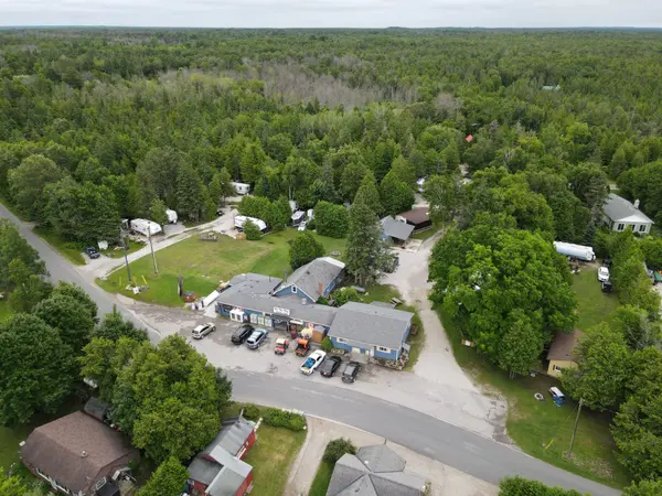 817 Pike Bay RD, Northern Bruce Peninsula, ON N0H 2T0
