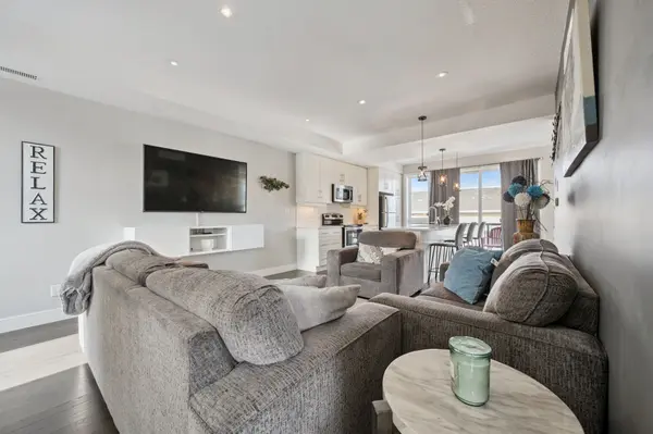 32 Arkell RD #8, Guelph, ON N1L 0L4