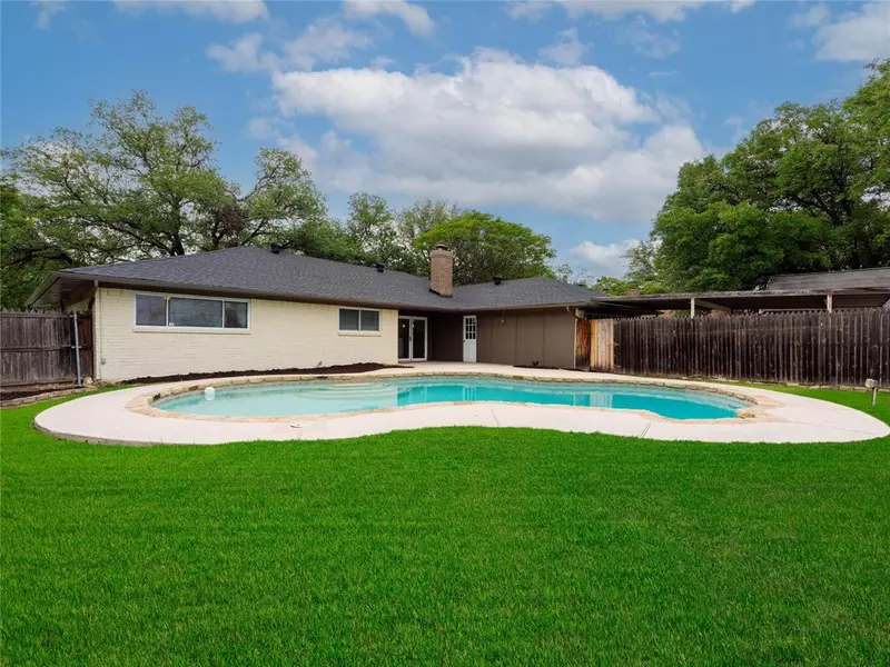 2310 Greenmeadow Drive, Carrollton, TX 75006