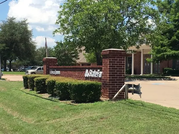 1632 W Henderson St. #C, Cleburne, TX 76033
