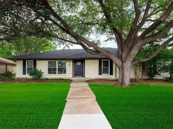 2310 Greenmeadow Drive, Carrollton, TX 75006