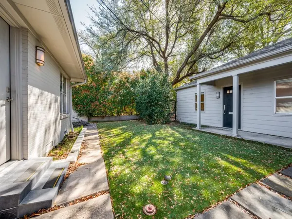 3553 Northwest Parkway, University Park, TX 75225