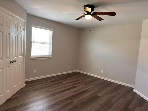 11015 W Interstate Highway 30 #6, Cumby, TX 75433