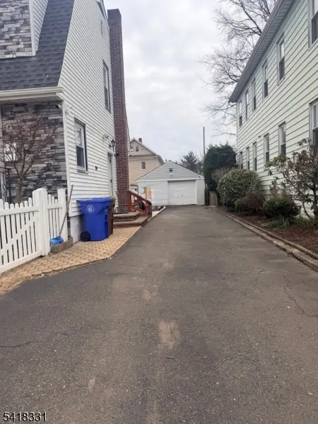 32 Cedar Ave, Linden City, NJ 07036