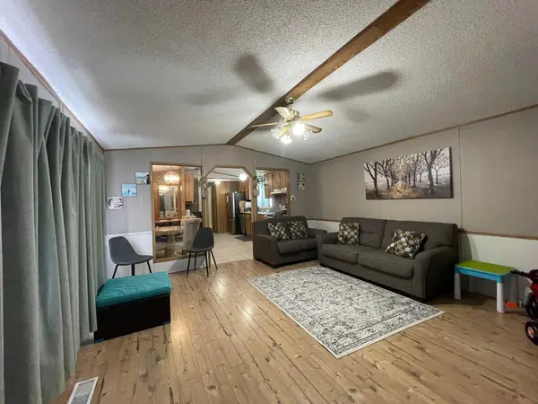 10508 98 AVE, High Level, AB T0H 1Z0