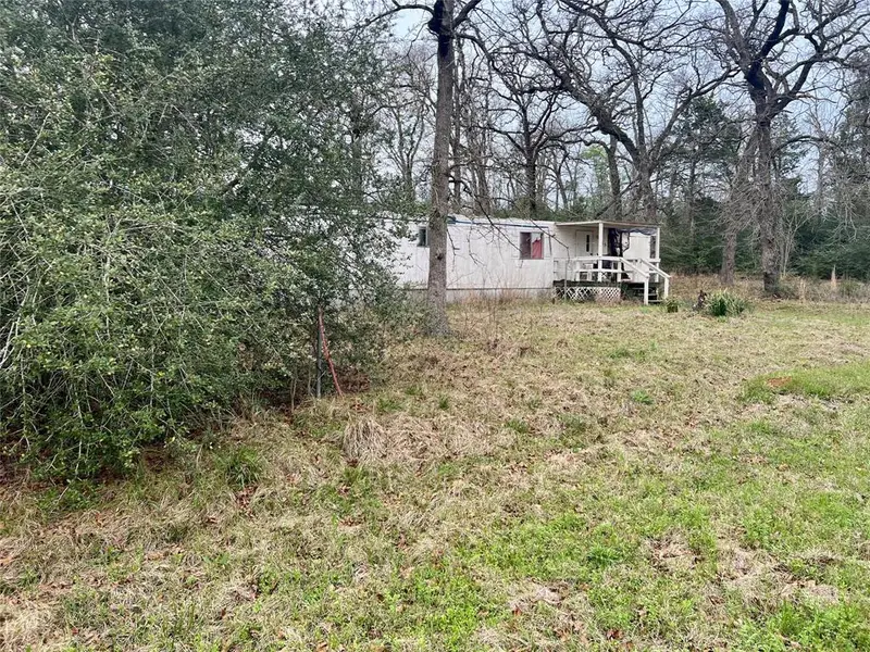559 An County Road 2223, Tennessee Colony, TX 75861
