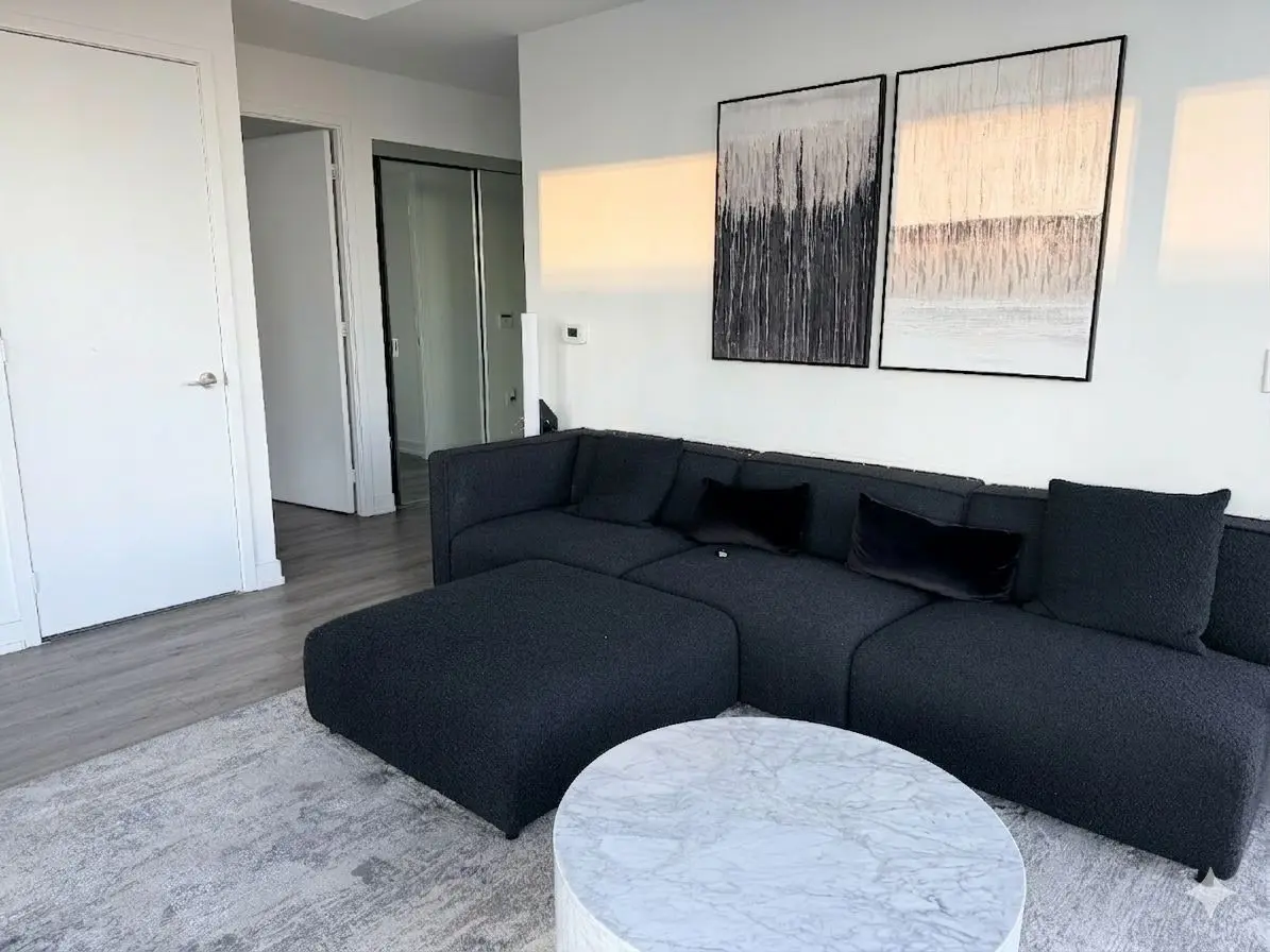 158 Front ST E #2606, Toronto C08, ON M5A 0K9