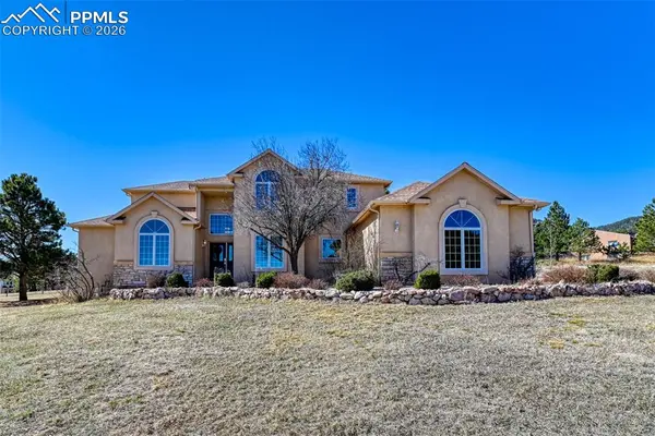 772 Douglas AVE, Palmer Lake, CO 80133