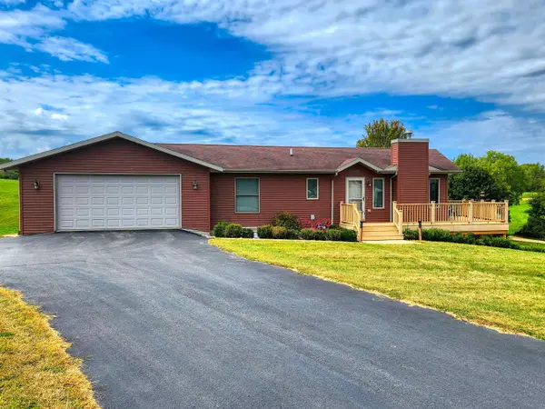 30-45 Brookside Drive, Lake Carroll, IL 61046