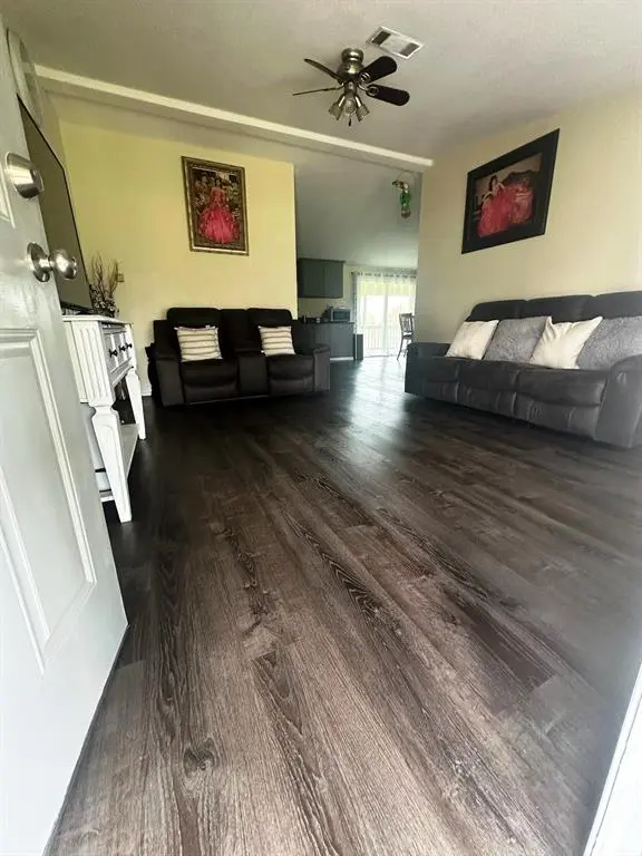 104 Mimosa Way, Venus, TX 76084