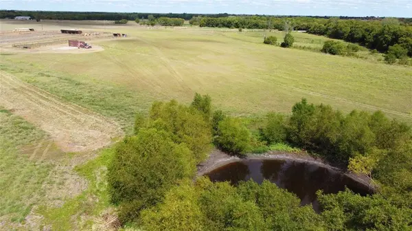 2055 County Road 2185, Klondike, TX 75448