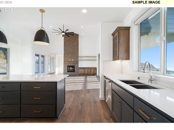 0 S Silver Lake RD #Lot 4, Castle Rock, WA 98611