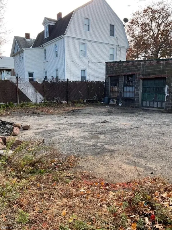 15 Willard Pl, Montclair Twp., NJ 07042