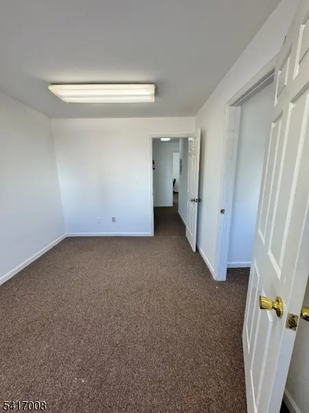 12-18 River Rd, Fair Lawn Boro, NJ 07410