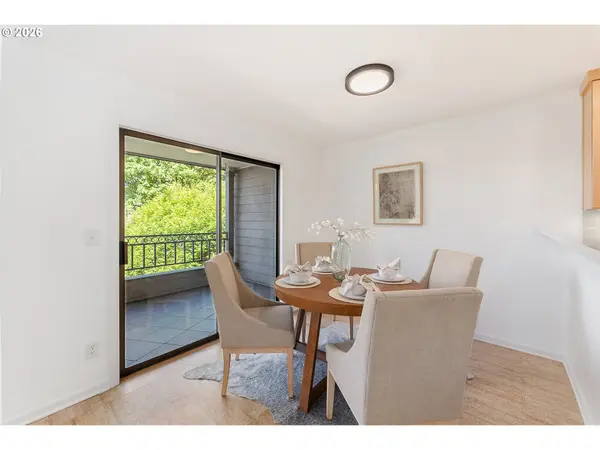 1320 SW HALL ST #202, Portland, OR 97201