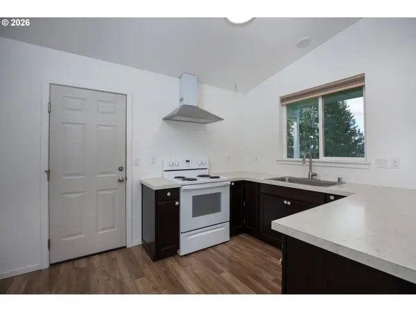 244 LYONS RD, White Salmon, WA 98672