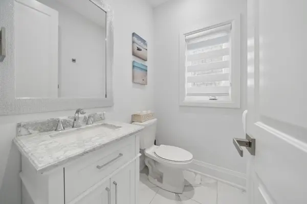 123 Ben Sinclair AVE, East Gwillimbury, ON L9N 0S3