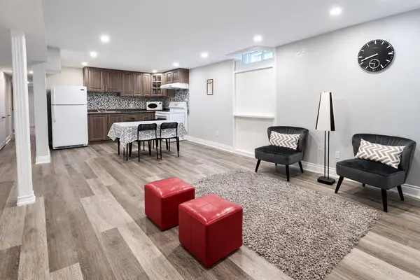 3183 Valcourt CRES #Lower, Mississauga, ON L5L 5K2