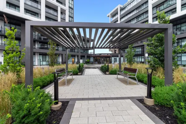 50 George Butchart DR #513, Toronto W05, ON M3K 0C9