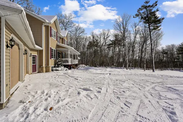 44 Centre RD, Centre Hastings, ON K0K 2K0