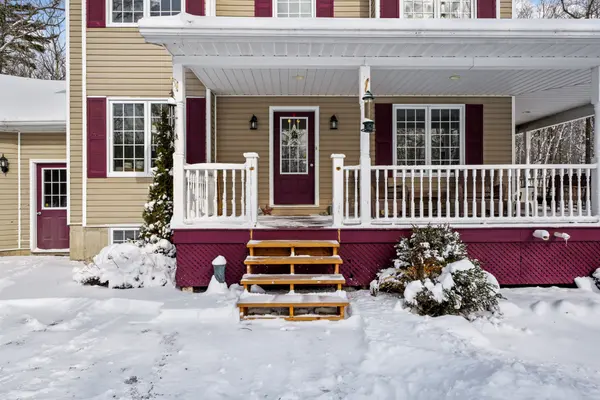 44 Centre RD, Centre Hastings, ON K0K 2K0