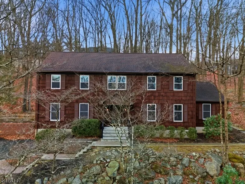30 Cardinal Rd, Allamuchy Twp., NJ 07840